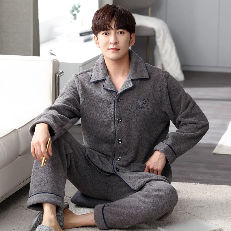 

Зимняя Новинка, Мужская теплая плотная Фланелевая пижама, костюм, Свободный Повседневный однотонный комплект из двух предметов, домашняя о...