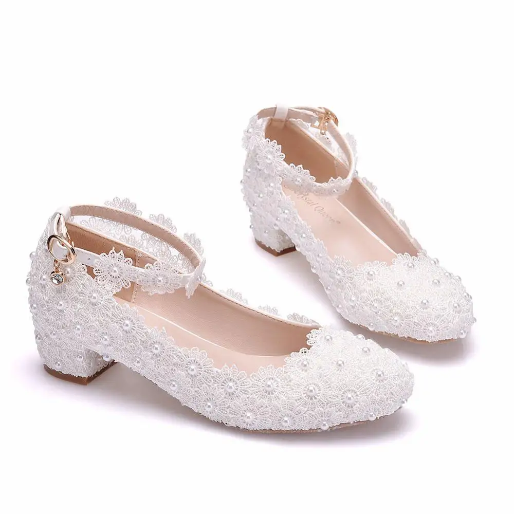 

Crystal Queen Women's 3CM High Heels White Lace Wedding Shoes Sexy Bride Party 3CM Pointed toe Shallow Mouth Pumps Shoes