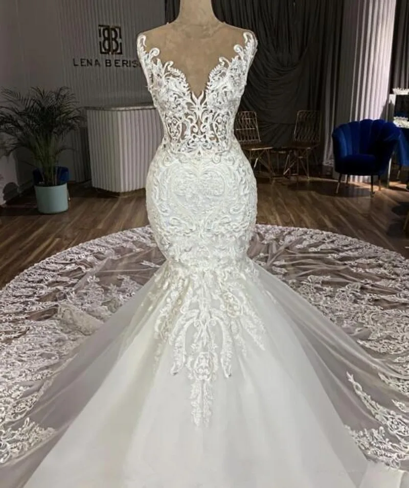 

Sexy Mermaid Wedding Dresses chapel Train 3D lace Appliques jewel neck gorgeous illusion lace bridal Gowns customized vestidos