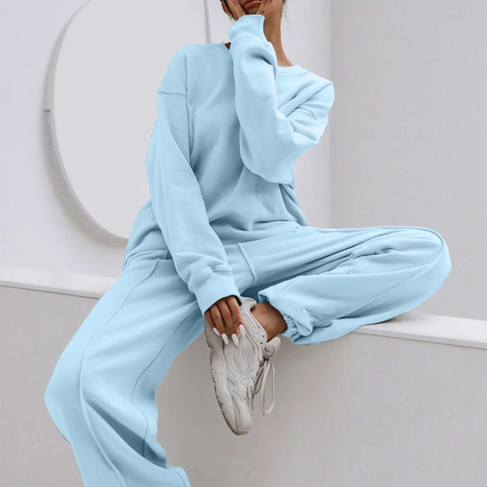 

Crewneck Pullover Tops Sweatsuits Autumn Winter Women Tracksuit Thick Suit 2 Pieces Sets Hoodies Sweatshirt And Pants Suits 4