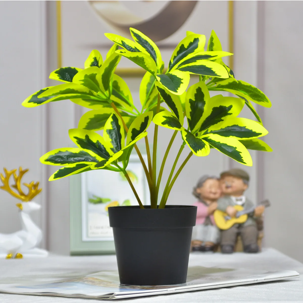 

27cm Artificial Tropical Plants Small Bonsai Tree Branch Plastic Monstera Leaves Fake Scindapsus Foliage Wall for Garden Decor