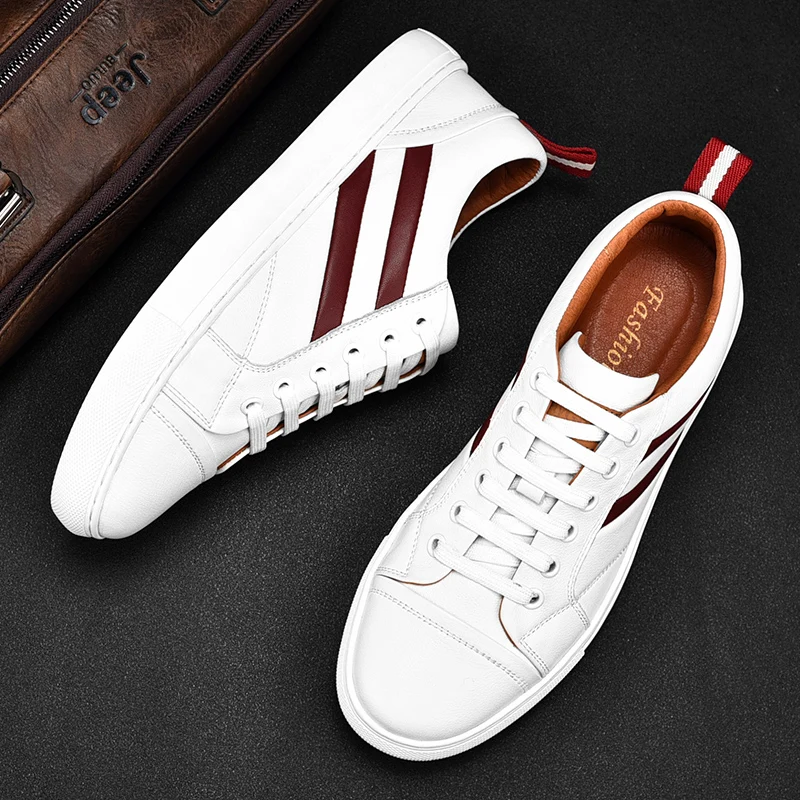 Harga Sepatu Datar Pria Kulit Asli Putih Sepatu Kasual Pria Musim Gugur 2021 Sneakers Fashion Pria Kualitas Terbaik Sepatu Pria Nyaman