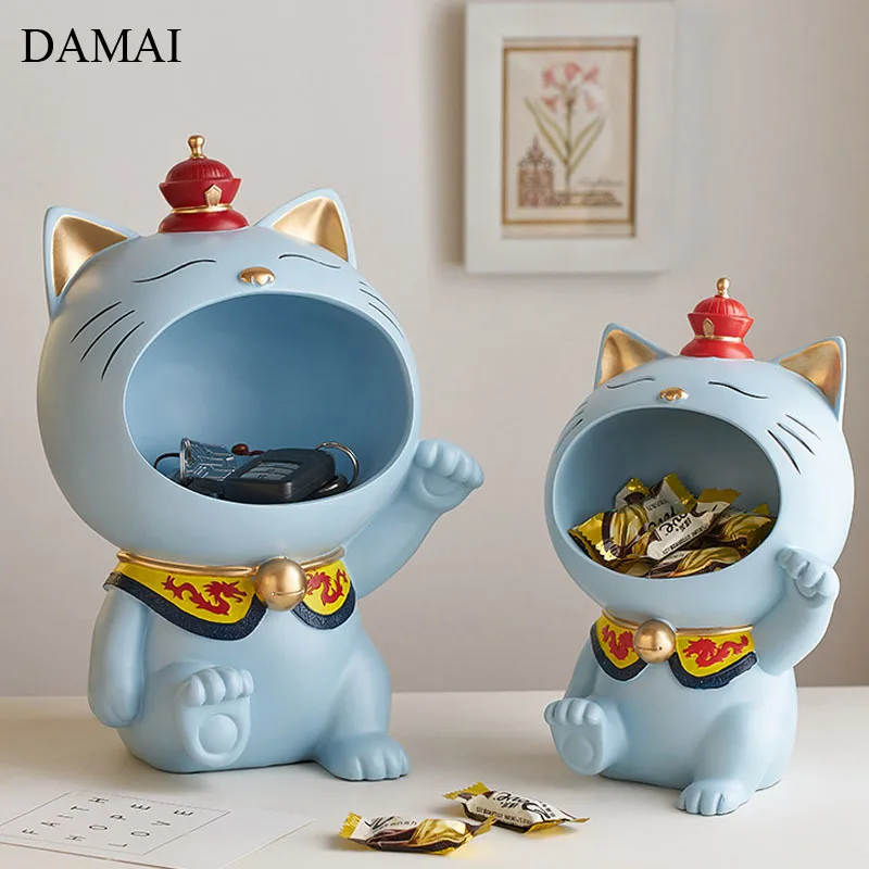 

Lucky Cat Figures Resin Charms Statue Desk Anime Decor Ornaments Candy Snacks Storage Trays Living Room Decoration Accessories