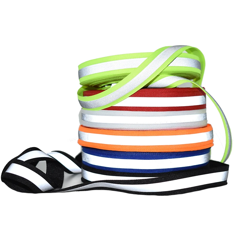 Светоотражающая тесьма 1 метр ткачество окантовка метчики предупреждающая лента