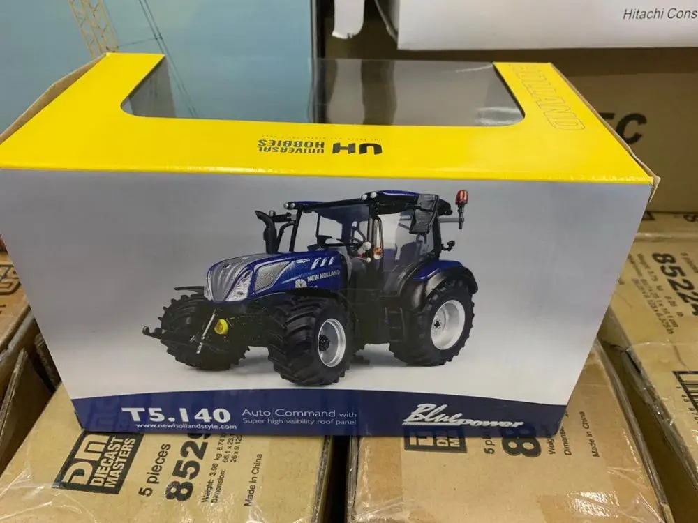 Универсальные хобби 1/32 New Holland T5.140 Blue Power с крышей трактора модель 6223 |