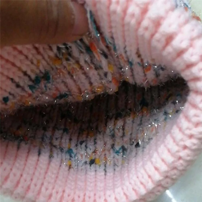 Женская зимняя шапочка вязаная крючком теплая большая шапка из лисьего меха с