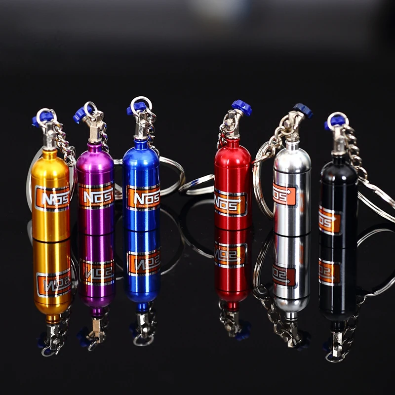 Аксессуары для интерьера автомобиля брелок в виде азотной бутылки металлическое