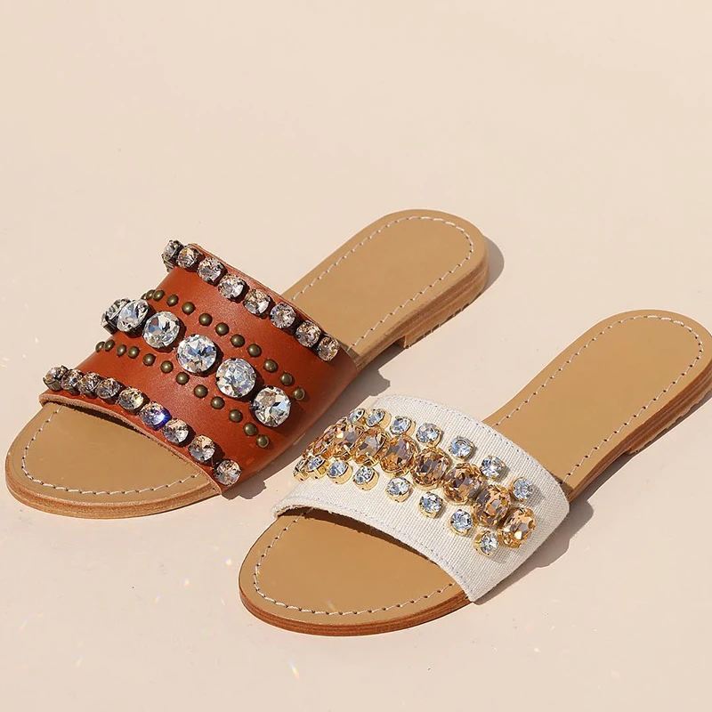 

Hot NEW Summer Sandals Women Flat Slippers High Quality Handmade Rhinestones Sandals Beach Slippers Rivet Shoes