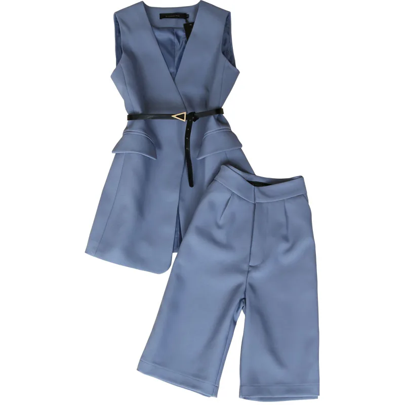 

Женский костюм, Осенний женский новый стиль, модный темпераментный жилет из органической кожи, штаны с пятью точками, комплект из двух предметов, Женский комплект из двух предметов