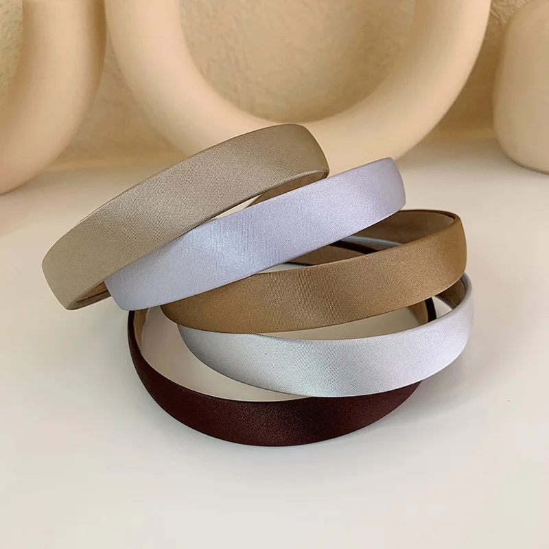 

Ободок для волос Женский, замшевый, однотонный, ручной работы