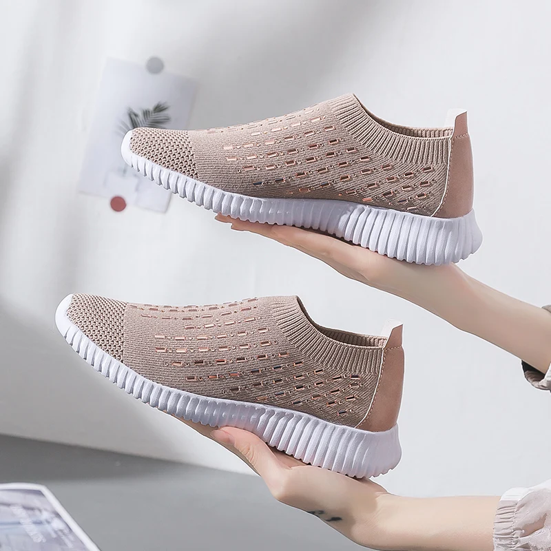 

Sneakers Women Shoes 2021 Breathable Mesh Casual Walking Shoes Woman Vulcanize Shoes Women Sneakers Tenis Feminino Size:35-40