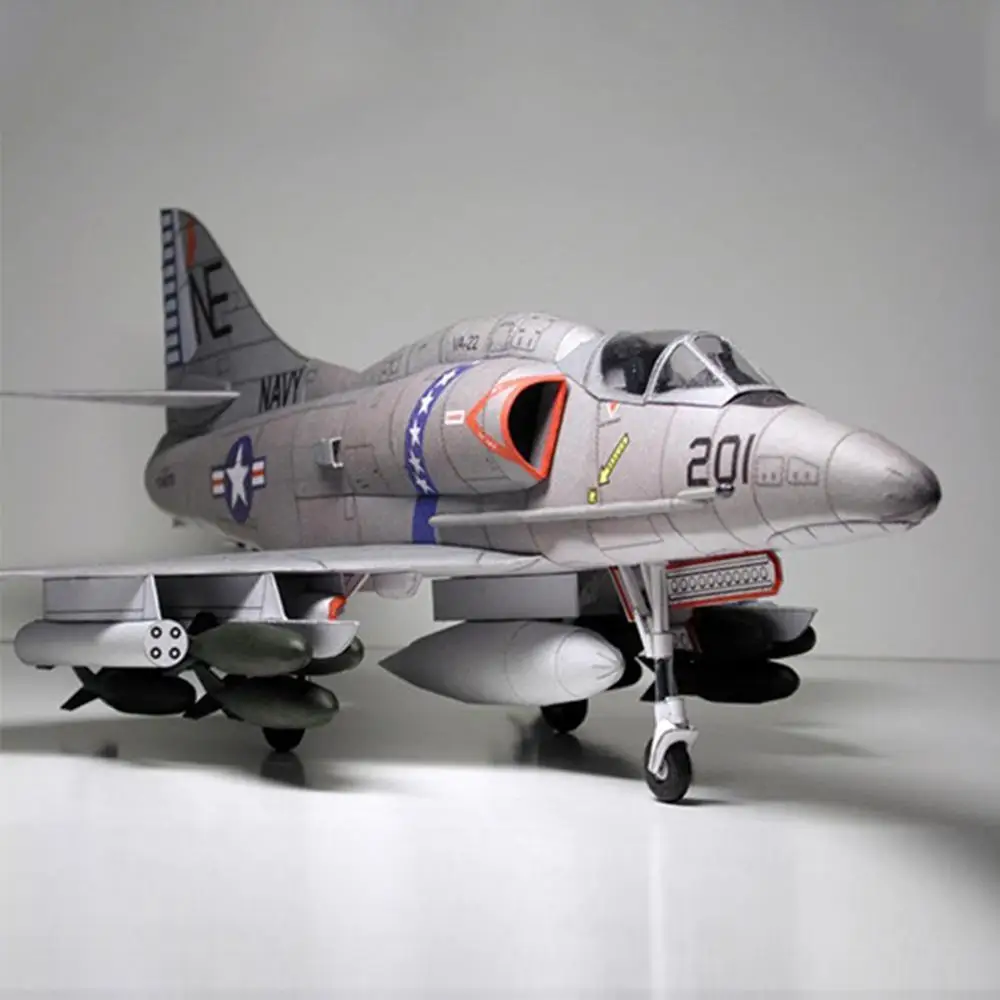 Модель самолета Skyhawk в масштабе 1:33 США 3D бумажная карточка для сборки