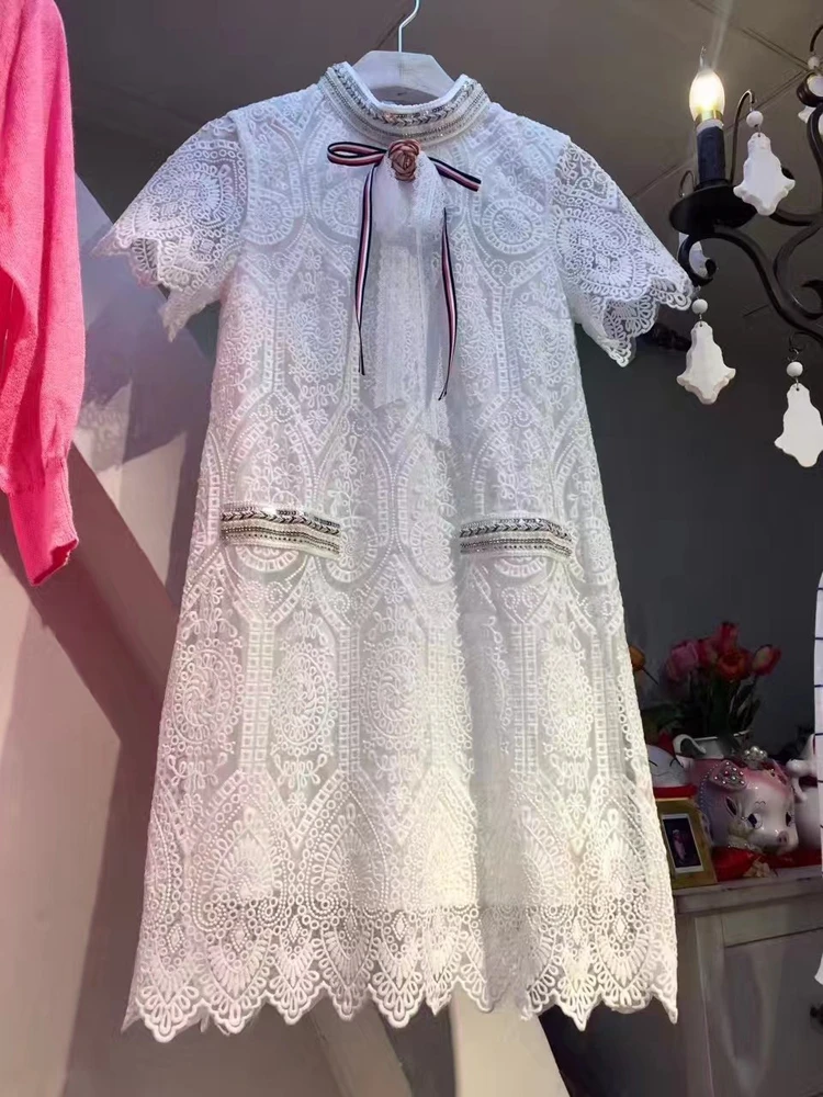 

2020 Summer Runway desigher dress short Sleeve Women Sexy Mini Dress Elegant Ladies Vintage Embroidery Lace Party Dresses