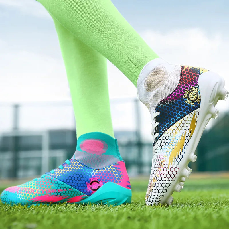 New Professional Men's Football Boots Non-slip Indoor Soccer Boots Men Youth Soccer Cleats Man Turf Sneakers Men Athletic Shoes