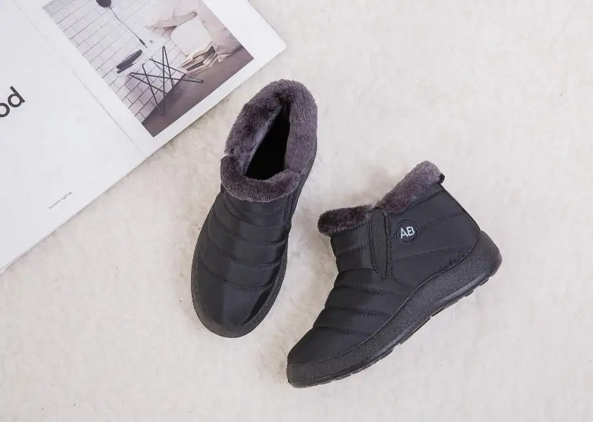 New Women Winter Snow Shoes Snow Boots Warm Plush Antiskid Bottom Thermal Waterproof women Ski Boots Size 35-43 C418