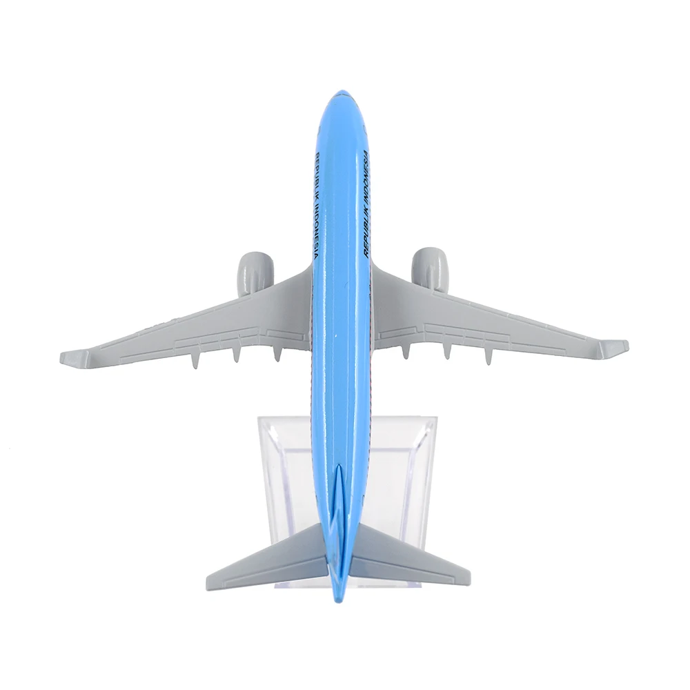 

16CM REPUBLIK INDONESIA Airplane Model Aircraft Model Scale 1:400 Boeing 737 Diecast Plane Model Metal Planes Toy