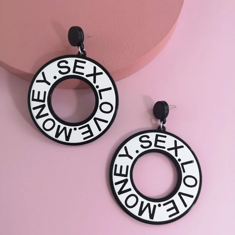 

Женские серьги с акриловыми буквами, большие круглые серьги-подвески, ювелирные украшения для вечеринок, 2020