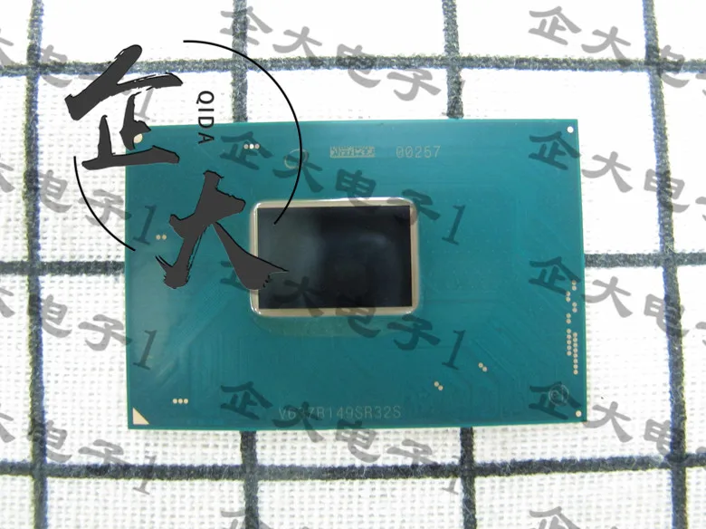 

I5-7300U SR340 BGA Процессор-64BIT MPU FJ8067702739633S R340