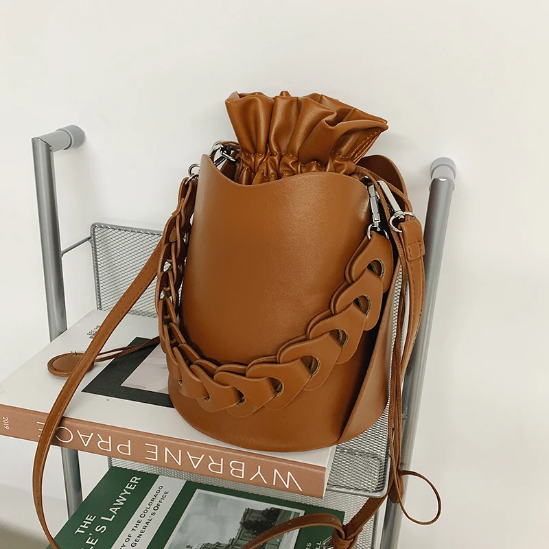 

с доставкой Designer Bucket bag PU Leather Crossbody Bags 2021 Branded Shoulder Handbag Female Travel Trend Lady Hand Bag