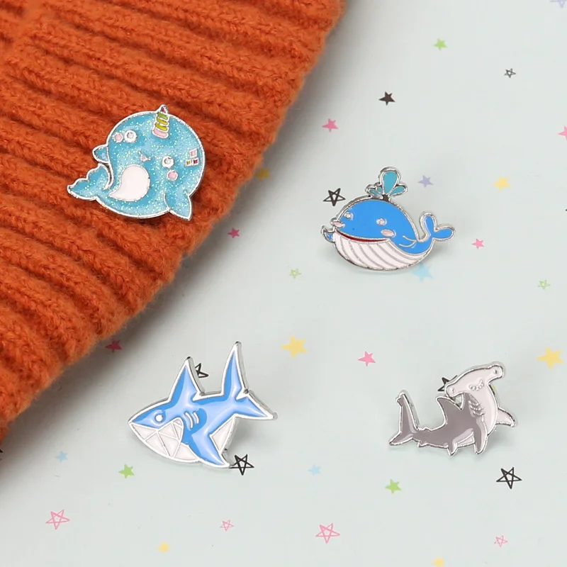 

Fashion Cartoon Brooch Fish Badges Funny animals Dolphin Shark Whale Enamel Pins Denim Bag Marine Animal Jewelry Women
