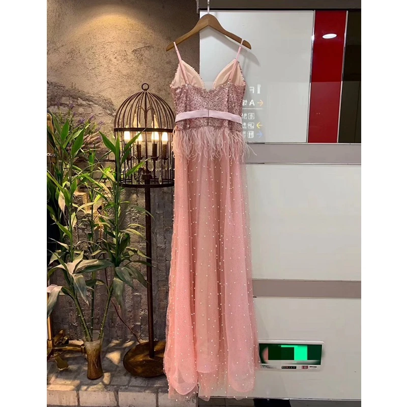 Новая мода шоу стиль свадебное платье Розовый бисера шикарные блестящие платья