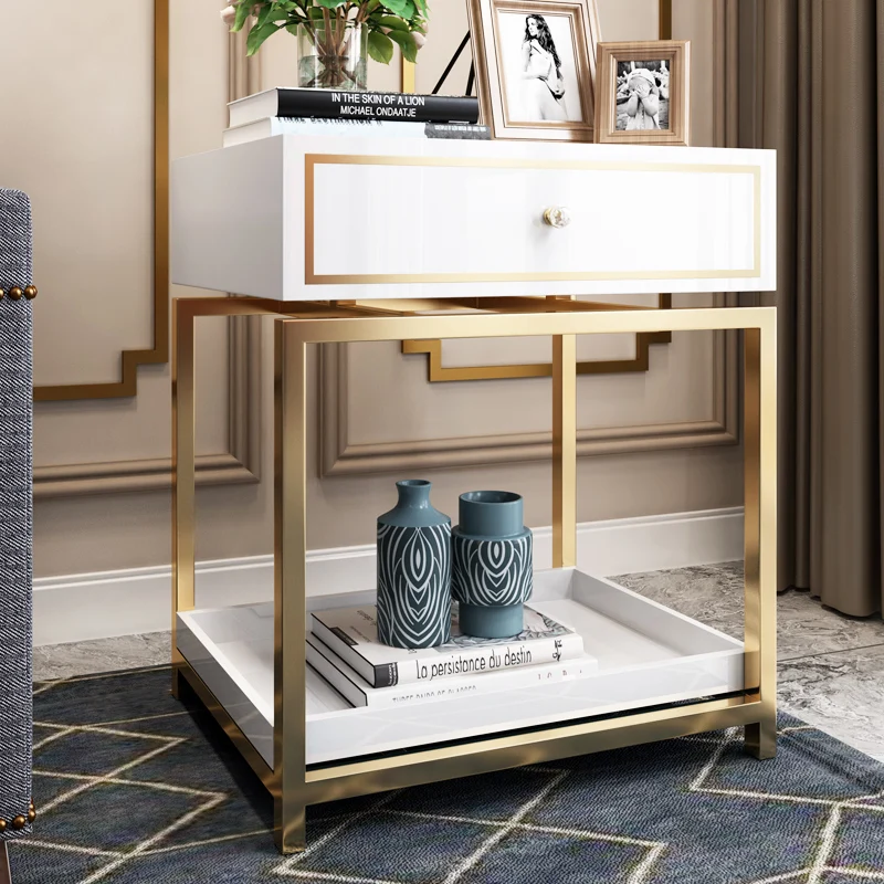 Бесплатная белая черная Современная железная Золотая тумбочка кофейный диван