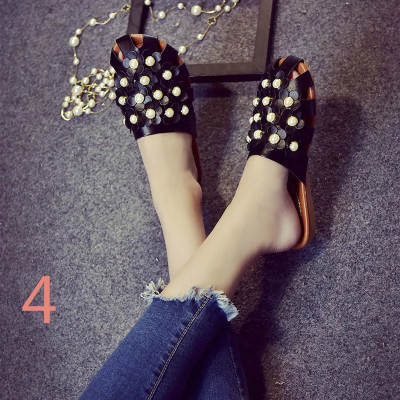 WUYAZQI Summer new  fashion pearl hollow flower  flat bottom sandals and slippers female Baotou  tide wholesale women's shoes