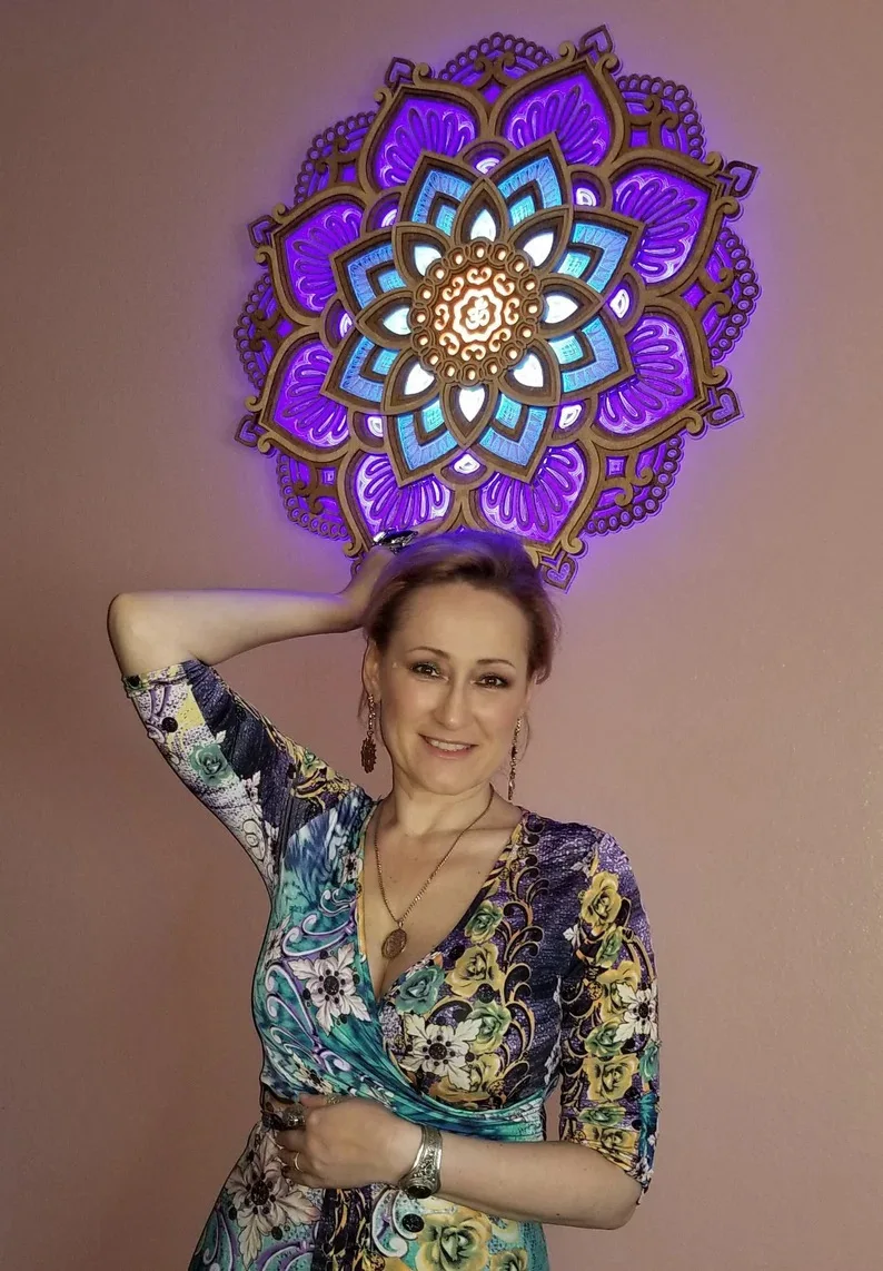 Mandala Yoga Room Night Light LED Multilayer Laser Cutting Engraving Light LED Elegant Wooden Mandala Hanging Light