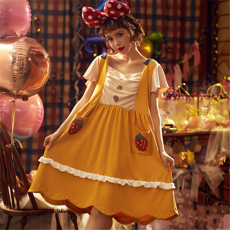 

Nightdress ladies new summer cotton strawberry pocket personality sexy fashion cute sleep dress sweet cosplay pijamas women 2020