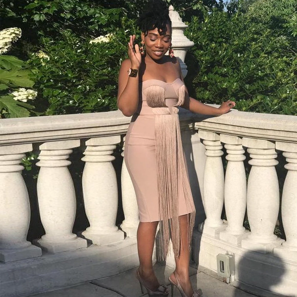Женское облегающее платье миди Ocstrade бежевое из вискозы с бахромой без бретелек