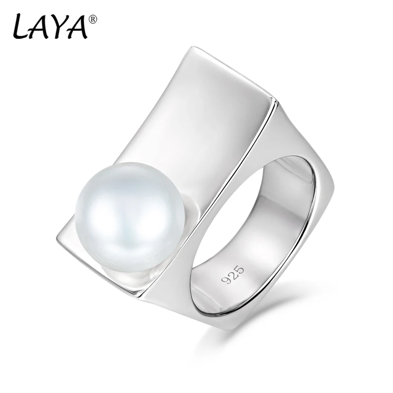 

Laya 925 Sterling Silver Simple Texture And Personality Elegant Fine Jewelry Natural Freshwater Bread Pearl Ring For Women 2021