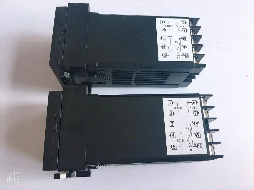 Цифровой регулятор температуры Флюоресцентный выход/Флюоресцентный