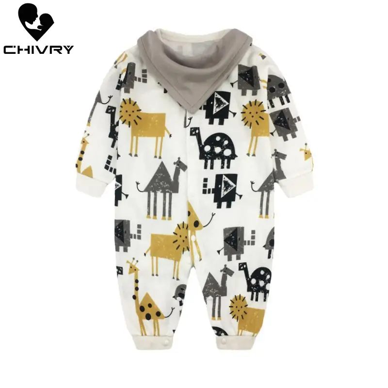 Детский комбинезон с длинным рукавом круглым вырезом и мультяшным