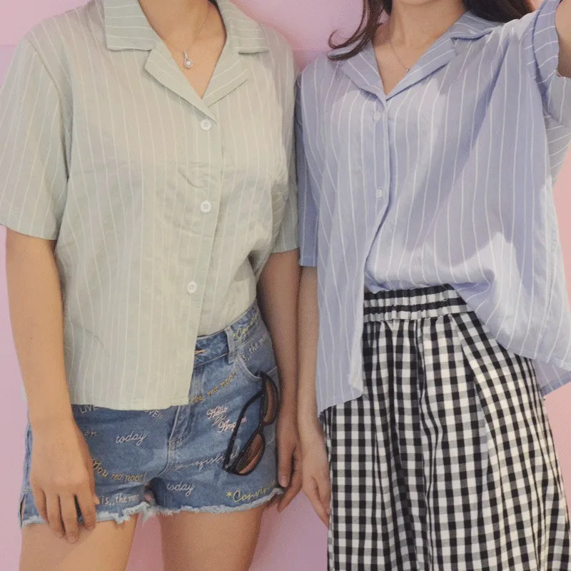 

Striped Casual Women Blouse Shirt Short Sleeve Loose Blouse Female Tops Turn-down Collar Blusas Rk