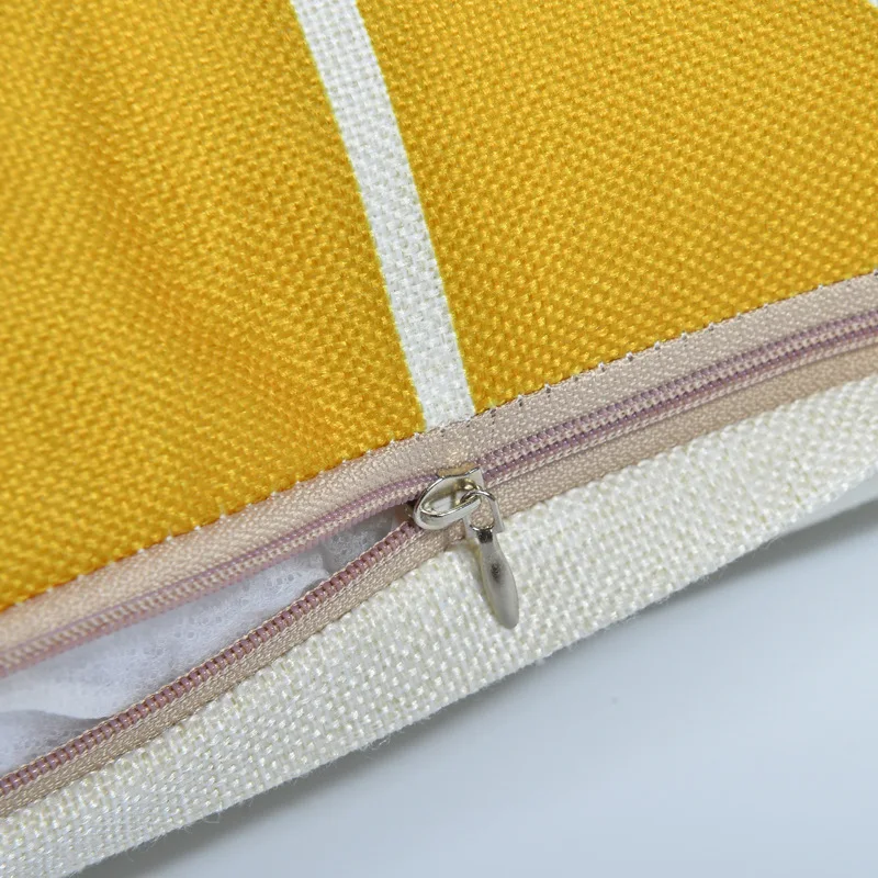 Чехол для подушки цвет желтый синий размеры 34–43 в виде геометрических фигур