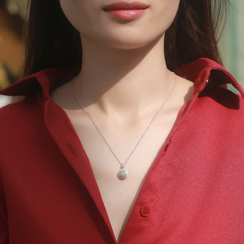 Ожерелье с подвеской из серебра 925 пробы бриллиантовой огранкой | Украшения и