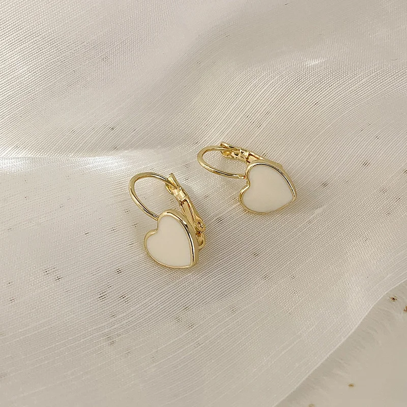 

LOVOACC Korean White Color Enamel Love Heart Drop Earrings for Women Metallic Heart Shaped Hanging Dangle Earrings Party Jewelry