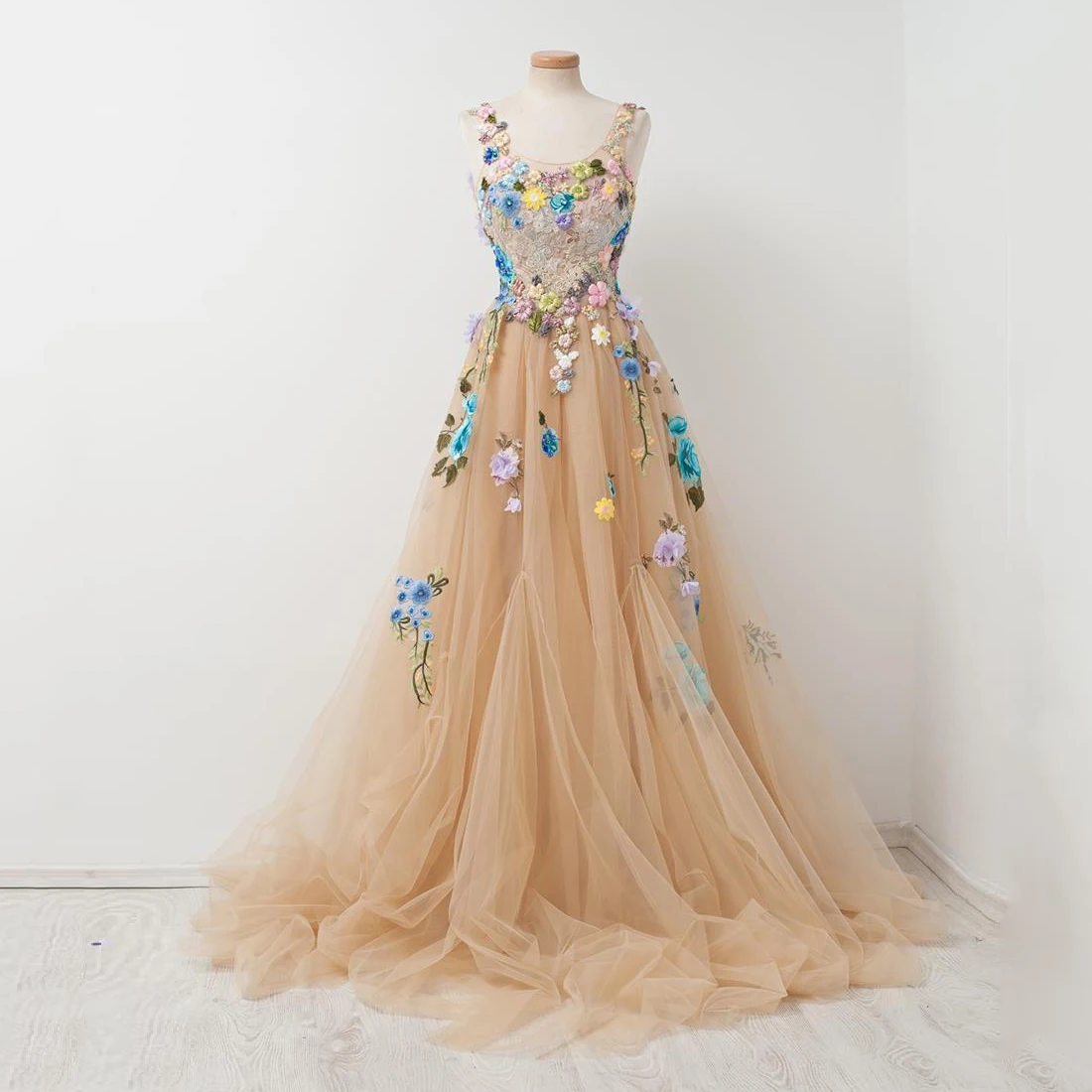 

Pretty Sweet Prom Dress Long Sleeveless Flowers Appliques A-Line Women Formal Evening Homecoming Custom Made Elegant Gowns
