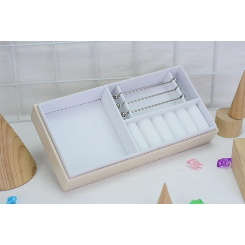 

High Quality Jewelry Box Can Hold Charm Bracelet Necklace Ring Pendant with Original Engraved Luxury Jewelry Box Free Shipping