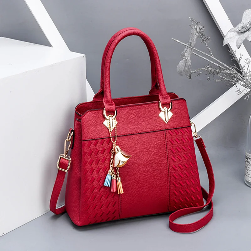 

2020 New Fashion New Handbag Joker Pendant Handbag Trend Shoulder Bag Messenger Bag
