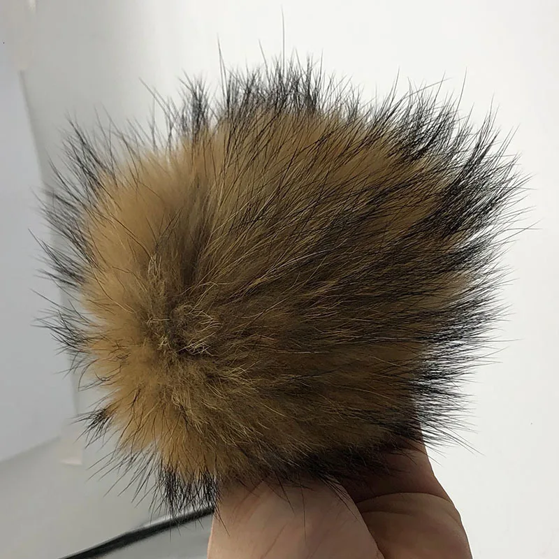 15 см натуральный животный Hairball Hat помпон ручной работы DIY действительно енот большой волос шар шляпа помпон с пряжкой