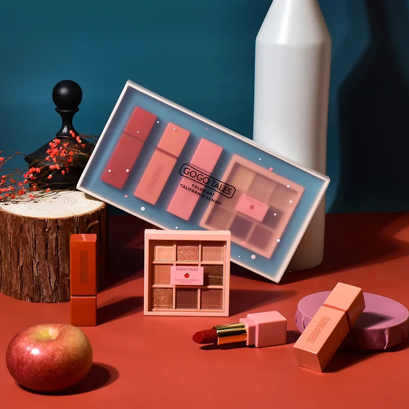 Maquillaje profesional 4 шт./компл. набор для макияжа в том числе матовые губные помады тени