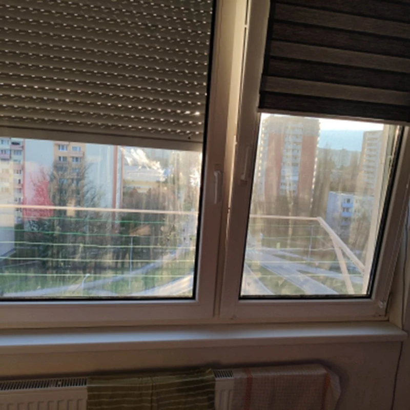 

Glass Cleaning Tool,Squeegee for Window Cleaning,Squeegee and Microfiber Scrubber Combi with Pole for Window Shower