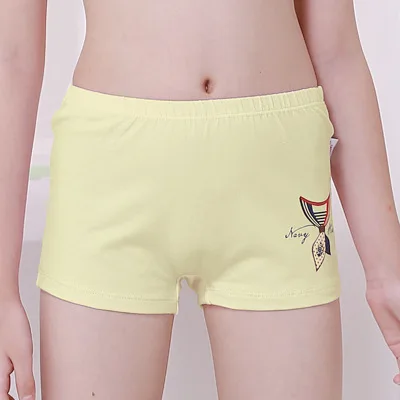

2pcs/Lot Students Underwear Children Boxers Teen Girls Flat Pants Cotton Underpants Size 140-170 Healthy Solid Color Short Pants