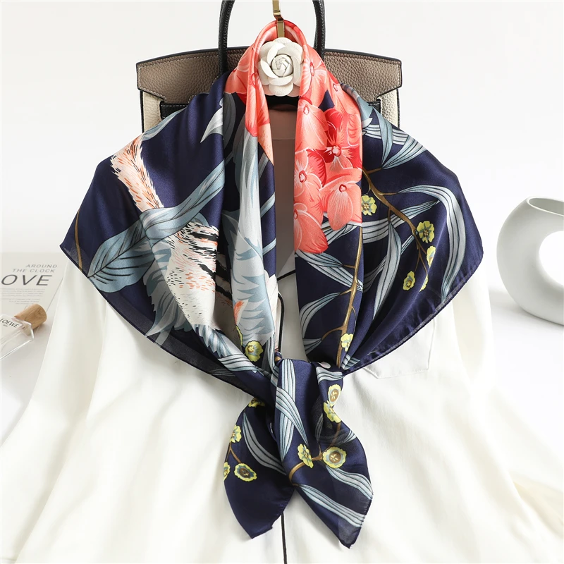 

2022 New Floral Print Scarf Women Bandana Square Silk Foulard Scarves Hijab Neck Wraps Bufanda Neckerchief Shawl Headband