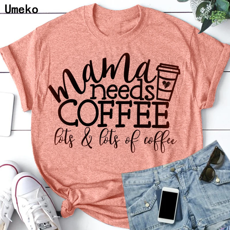 Женская зеленая футболка с надписью Mama needs coffee летняя короткими рукавами и