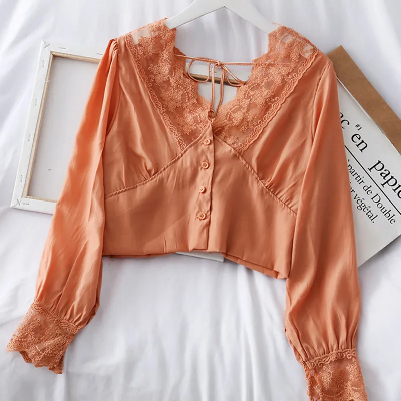 Блузка женская кружевная с V образным вырезом французская короткая приталенная