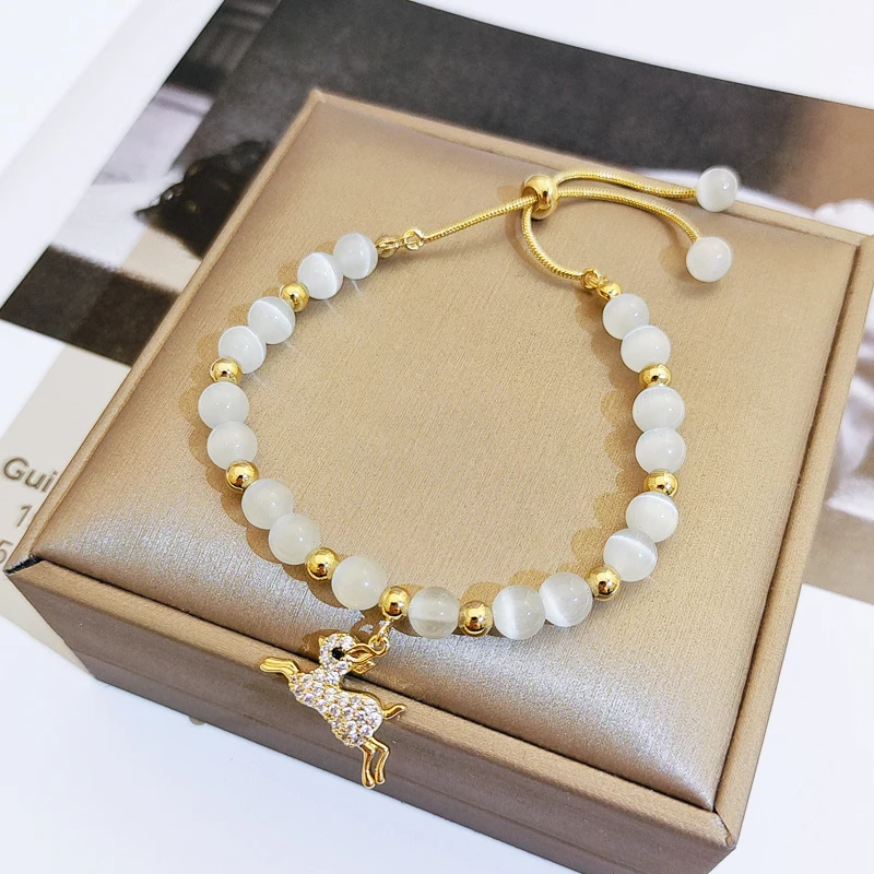 

2021 New Opal Bracelet Female Light Luxury Temperament Bracelet Cute Deer Design Girlfriends Hand Jewelry