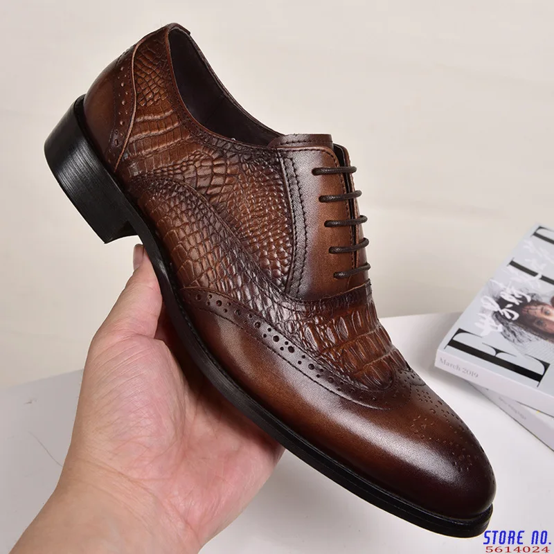 

New Crocodile Vintage Fashion Men Shoes Formal Dress Casual Leather Shoes Business Wedding Loafers Designer Brogue Shoes