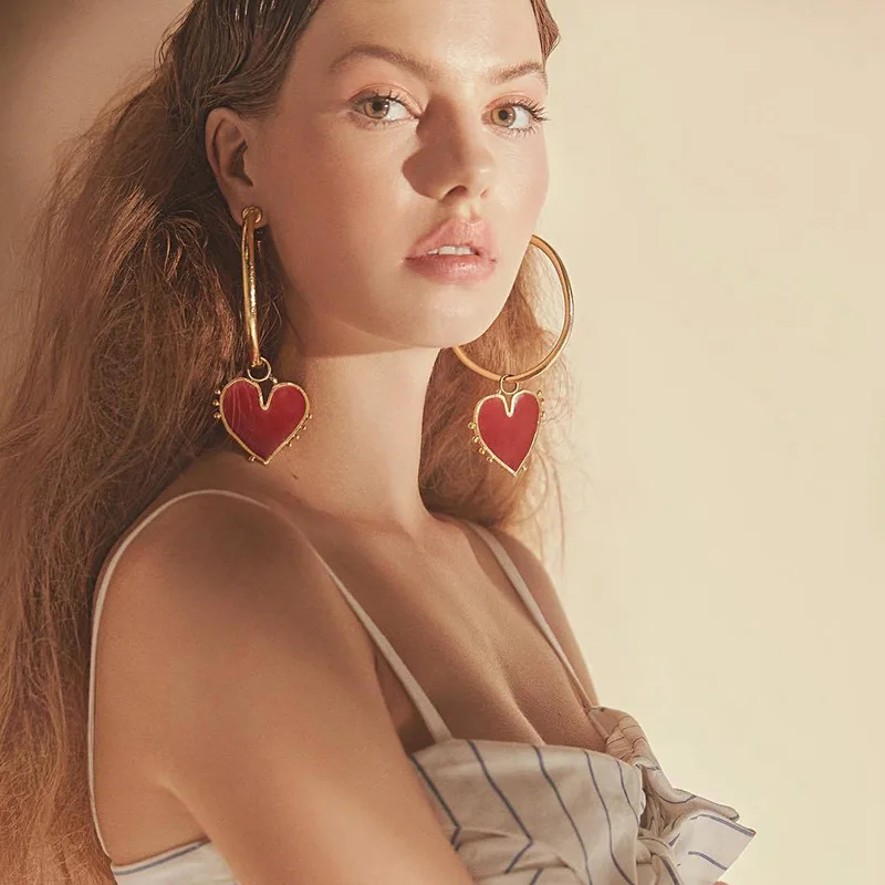 

Fashion European & American Gold Big Hoop Earrings Red Black White Heart-Shaped Drop Oil Pendant Earrings For Women Gift Jewelry